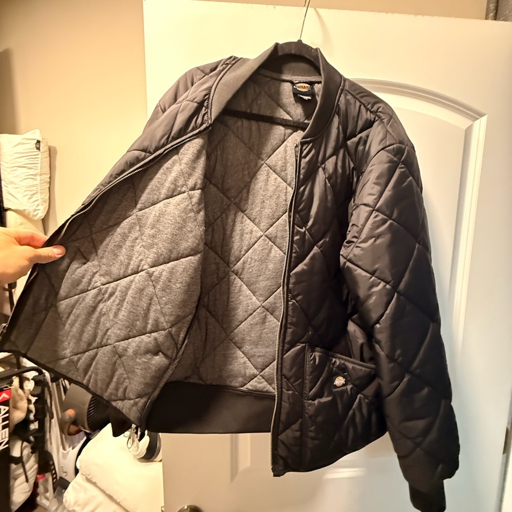 Dickies XL Bomber Jacket - Picture 2 of 2